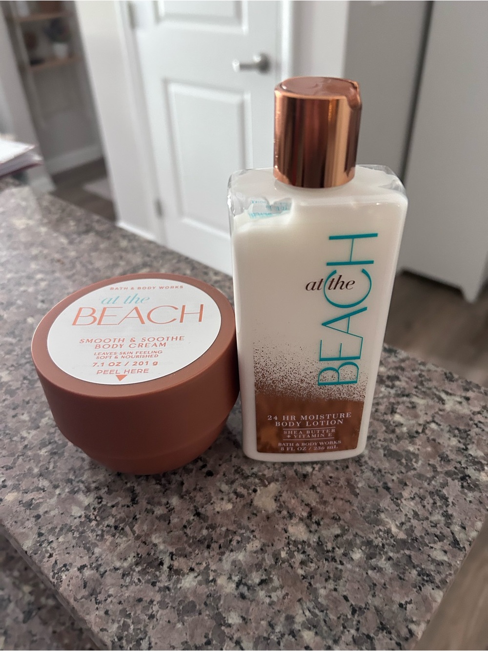Bath & Body Works Beach body lotion & body butter